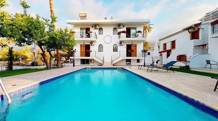 Templos Homes Kyrenia  Extérieur photo